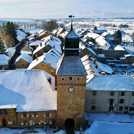 Hotel Les Remparts Nozeroy Luaran gambar