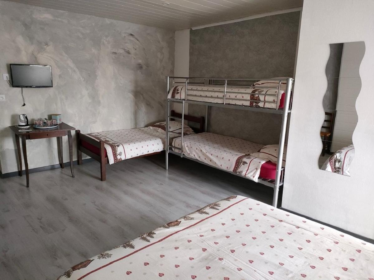 Hotel Les Remparts Nozeroy Luaran gambar